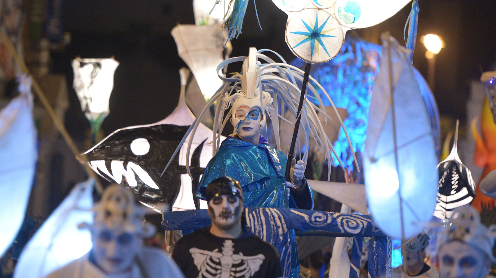 Le plus grand festival d'Halloween d'Europe transforme cette ville irlandaise en un pays des merveilles effrayant