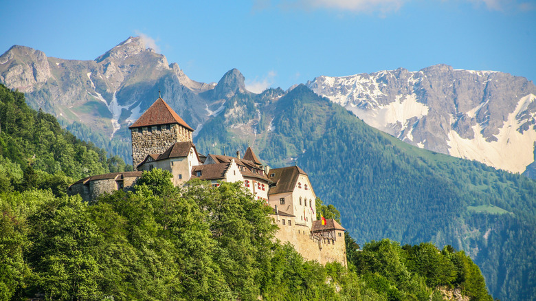 Château de Vaduz dans les Alpes du Liechtenstein
