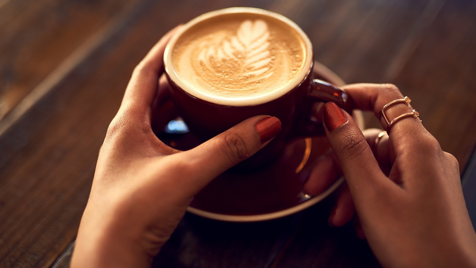 Le pays d’Europe où vous pouvez gagner une lourde amende si vous versez du café dans les égouts