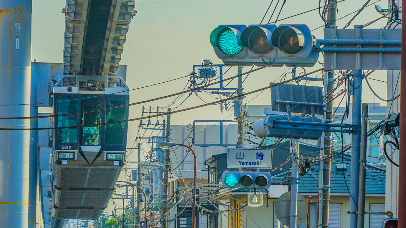 La fascinante raison pour laquelle les feux de circulation au Japon sont bleus au lieu de verts