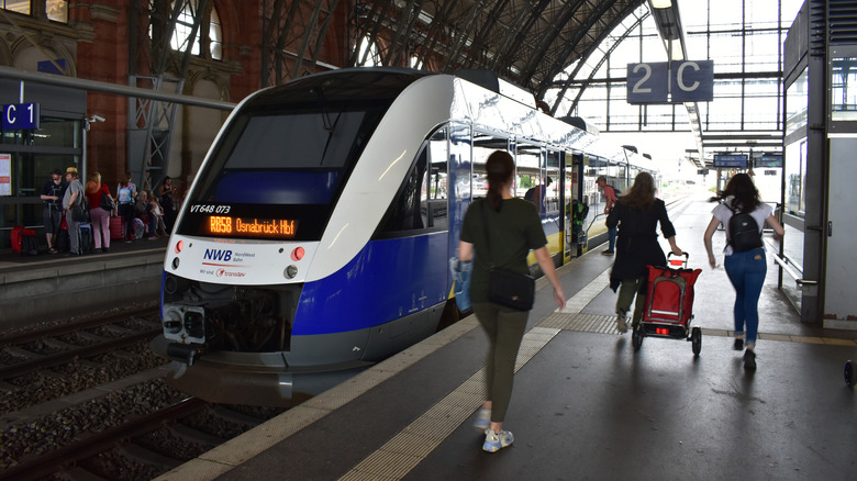 Train à grande vitesse à Brême, Allemagne