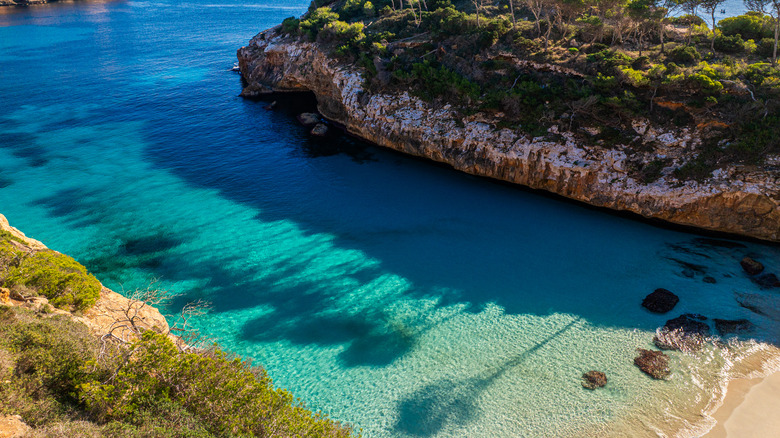 Une plage déserte à Majorque