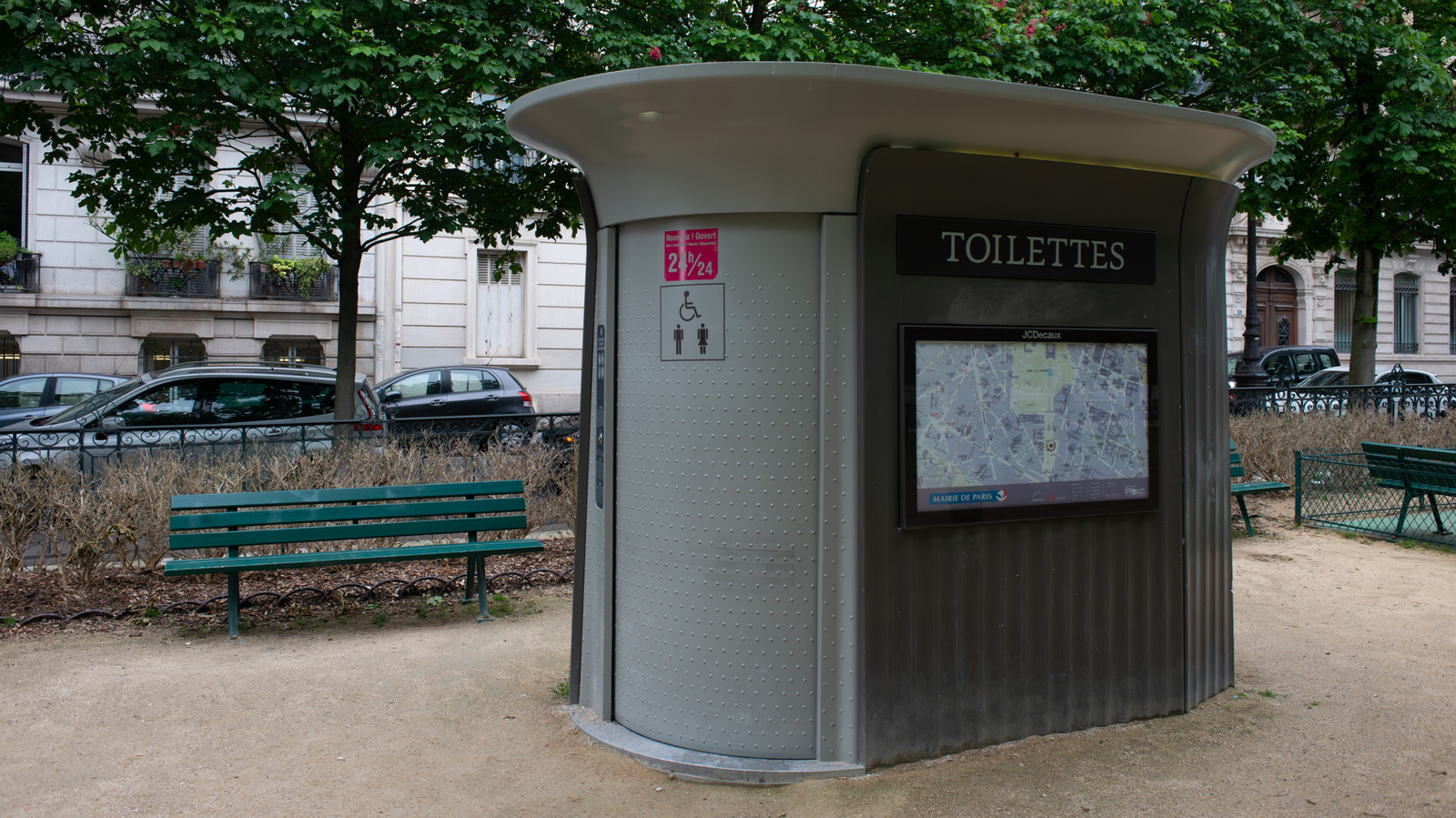 ​​Comment les touristes américains peuvent éviter un accident humiliant en utilisant les toilettes autonettoyantes européennes