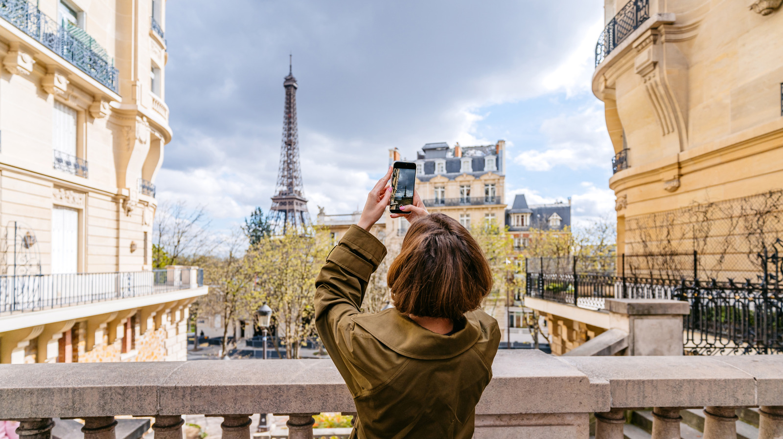 Comment éviter de ressembler à un touriste à Paris, selon les habitants