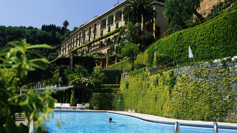 Vue de l'Hôtel Splendido depuis la piscine de Portofino