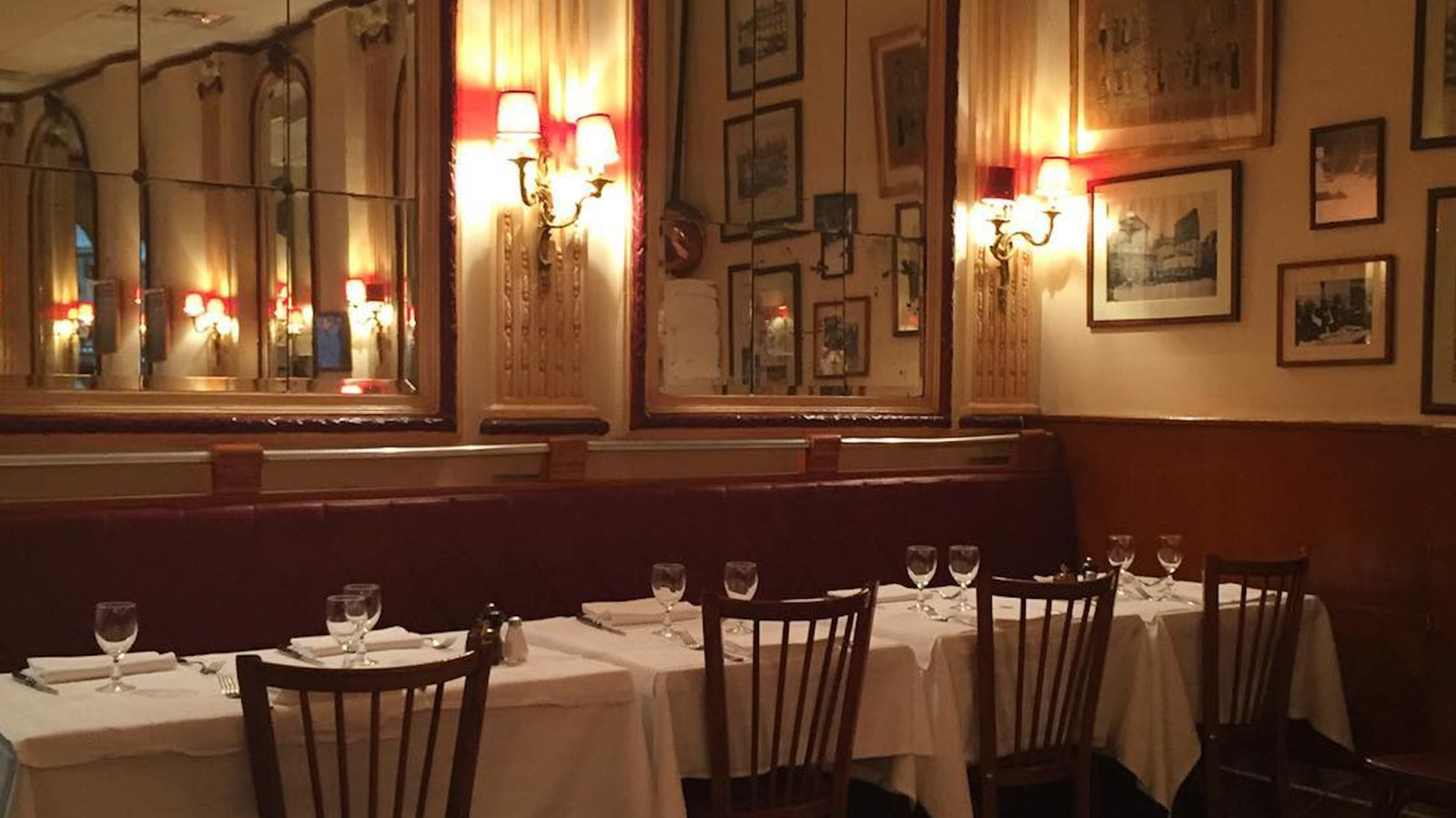 Le restaurant préféré de Julia Child à Paris est un joyau emblématique qui sert toujours une cuisine française sans fioritures, selon les critiques