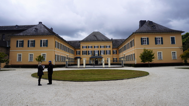 Vue extérieure du château Johannisberg