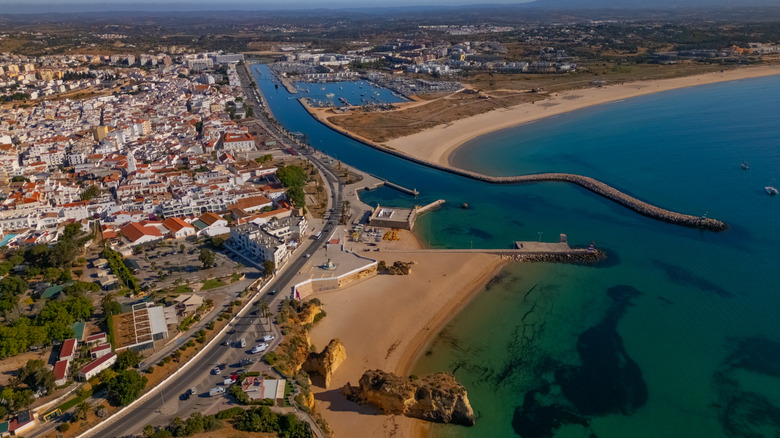 Le port de la ville de Lagos vu d'en haut