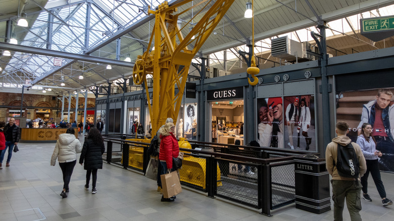 Fraser Plus Designer Outlet Swindon, Swindon, Angleterre, Royaume-Uni