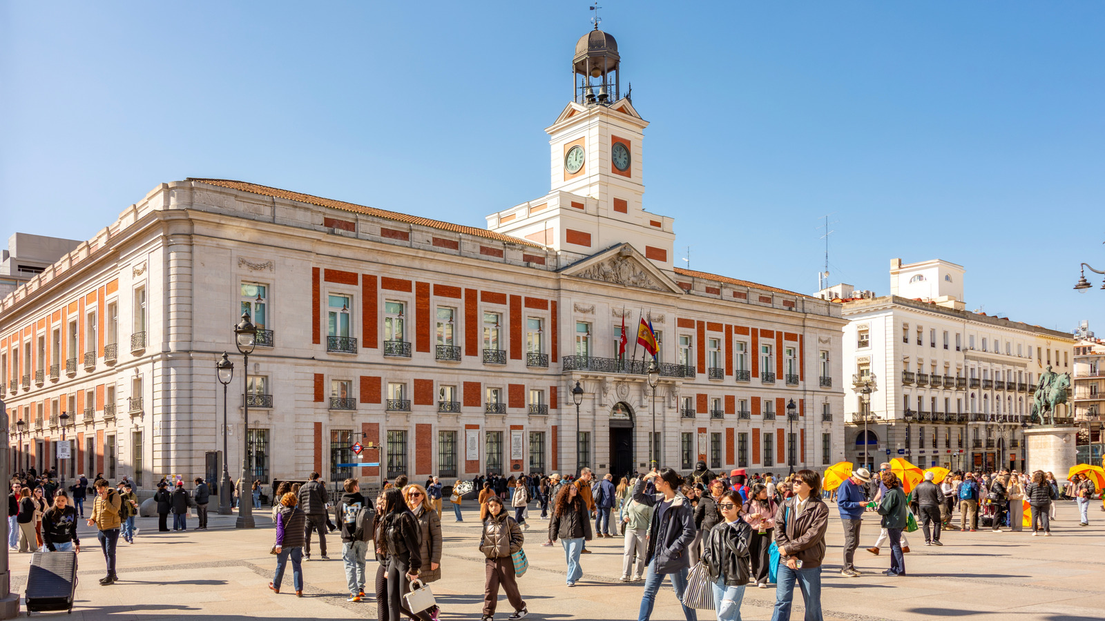 C'est la plus grande ville d'Espagne en termes de population (et elle compte deux fois plus d'habitants que Barcelone)