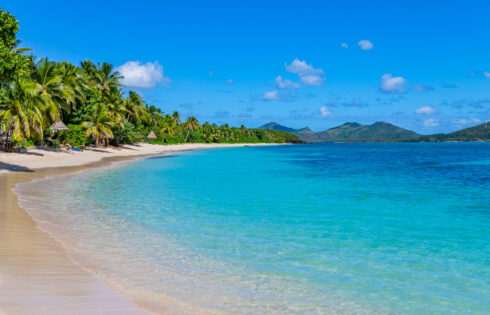 Oubliez Bali, visitez plutôt cette île abordable des Fidji qui semble tout droit sortie des Caraïbes