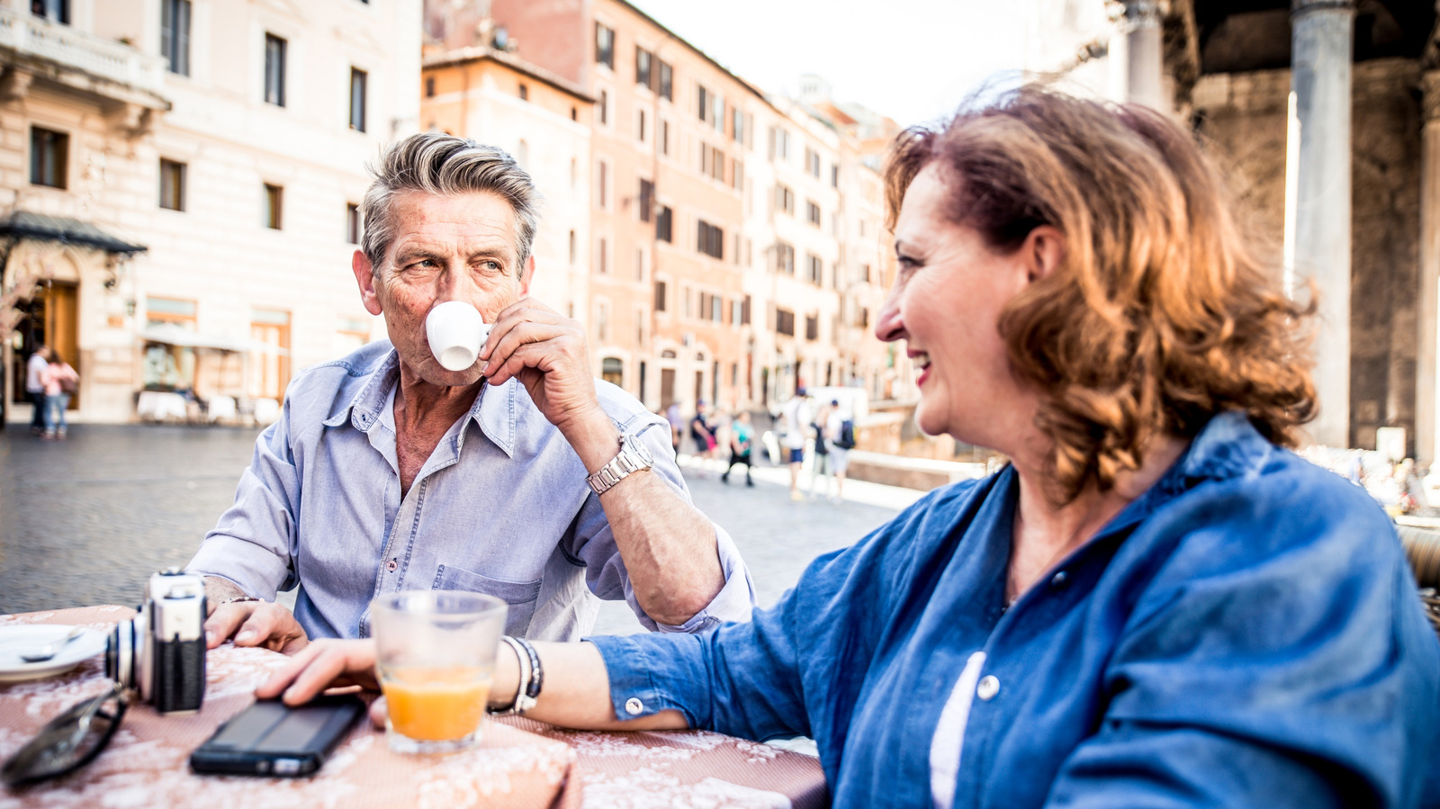 5 règles du café italien que les touristes américains interrompent dans les 10 premières minutes